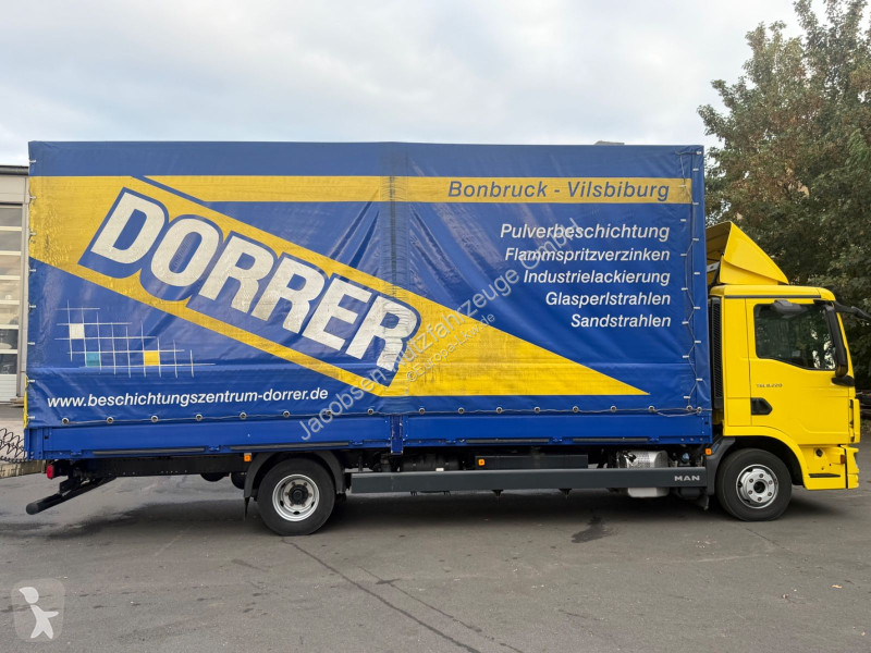 Camion MAN 8.220 BL, Pritsche u. Plane, 2x...
