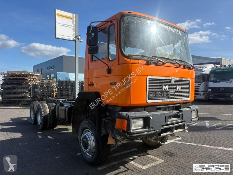 Camion MAN 37372 Full Steel - x - Cylinder -...