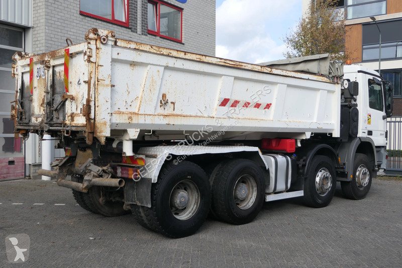 Camion Mercedes 3241