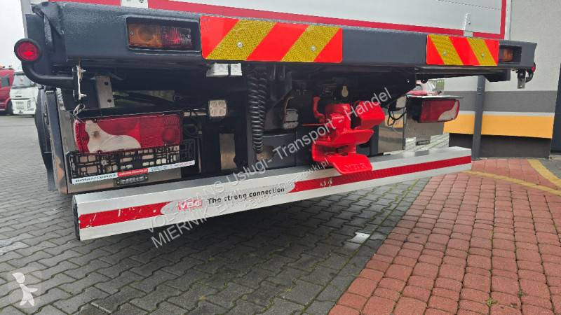 Scania 400 truck