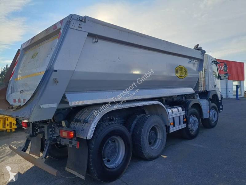 Camion Volvo 460