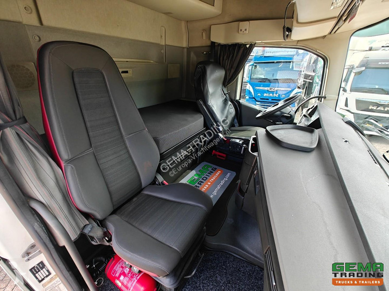 Camion Volvo 0 6x2/4 GlobeTrotter Euro6B -...