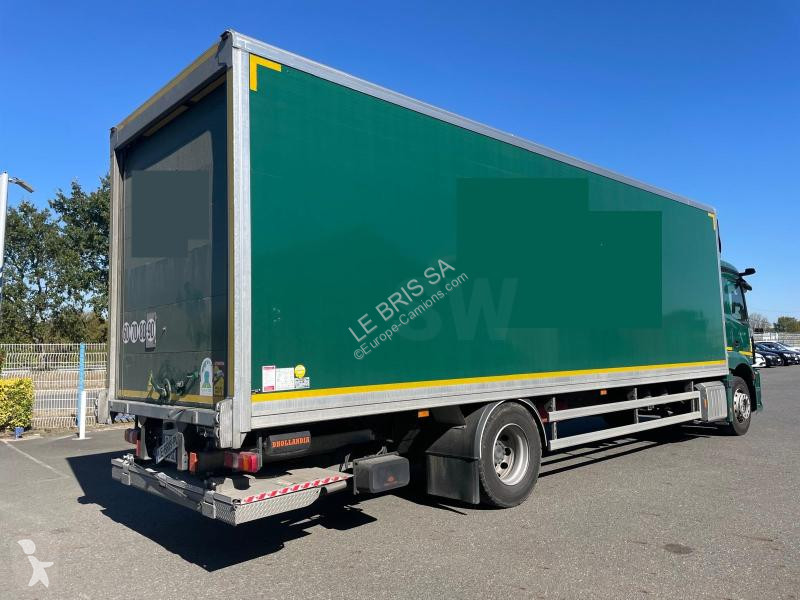 Camion Mercedes 1833