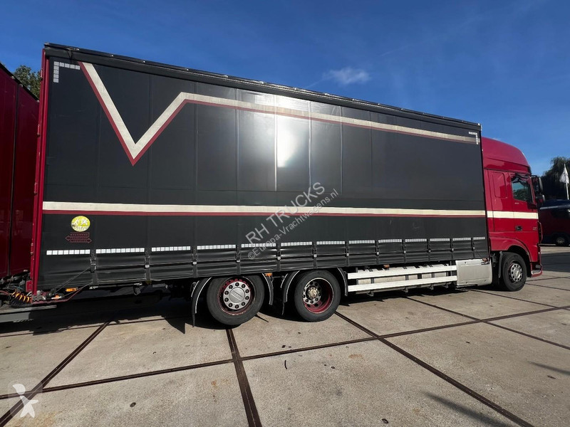 Грузовик DAF 6X2 EURO 6 + SLIDING ROOF + 2 AXLE...