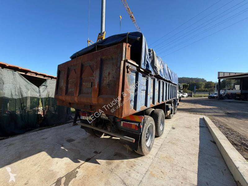 Lastbil Volvo 320