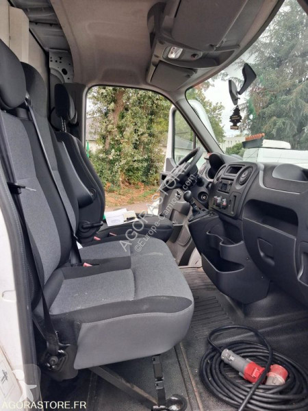 Lastbil Renault MASTER