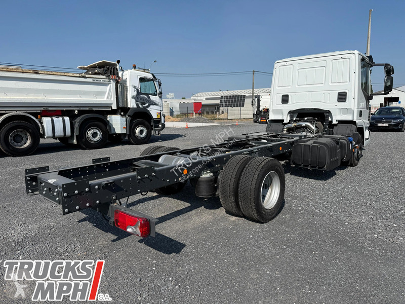 Lastbil Iveco 120EL25