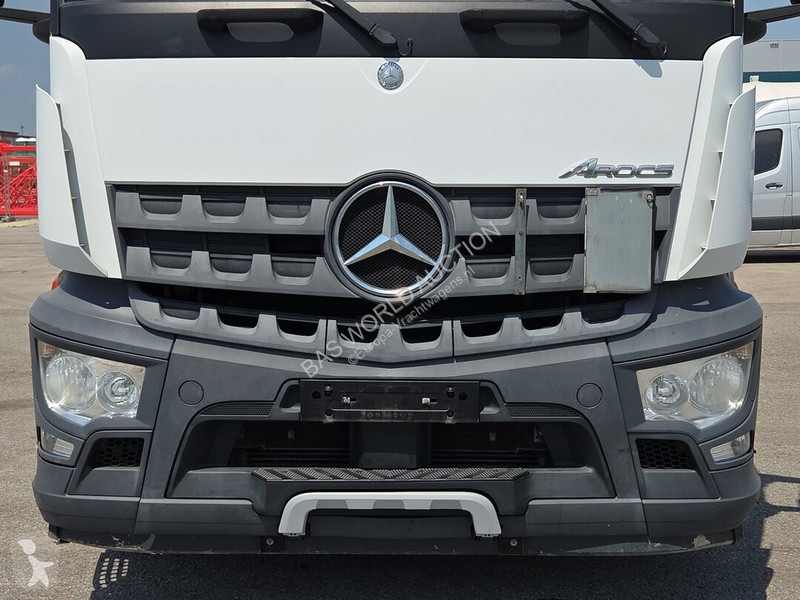 Lastbil Mercedes 2533