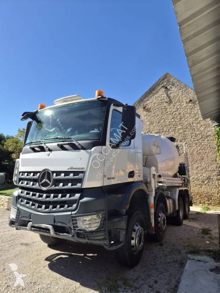 Camión Mercedes 3240
