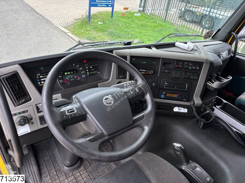 Lastbil Volvo 460 6x2, EURO 6, Standairco,...