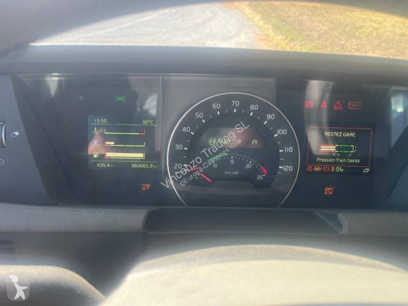 Volvo 500 truck
