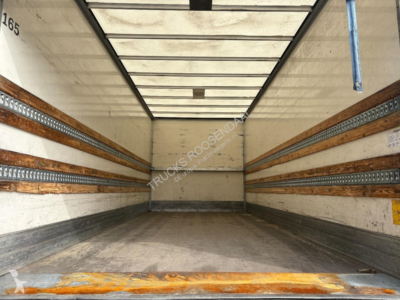 Lastbil Iveco 120E21 + LOADLIFT 2200 KG + 12 T...