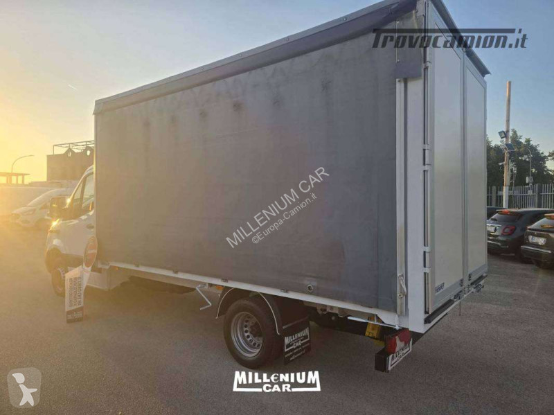 Camión Mercedes 2019 CENTINATO 4,60M A/BASSA