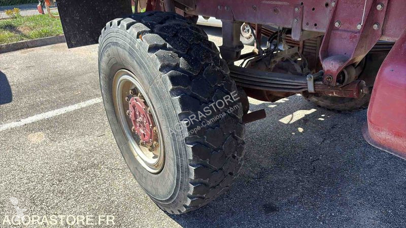 Ciężarówka Renault M210