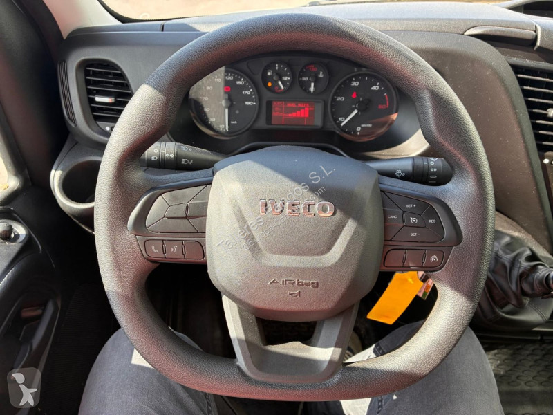 Camión Iveco  35C16H3.0