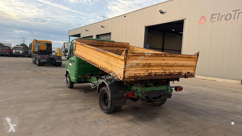 Camión Mercedes 408 (MANUAL PUMP / TIPPER /...