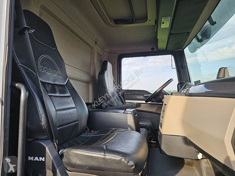 Camión MAN 8.220  WB305 AIRCO PTO