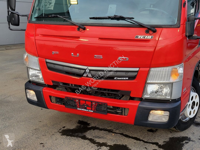 Camión Mitsubishi Fuso 7C18