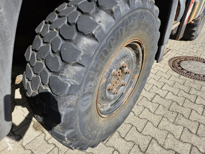 Camión Unimog U 300 4x4 U 300 405/10 4x4,...