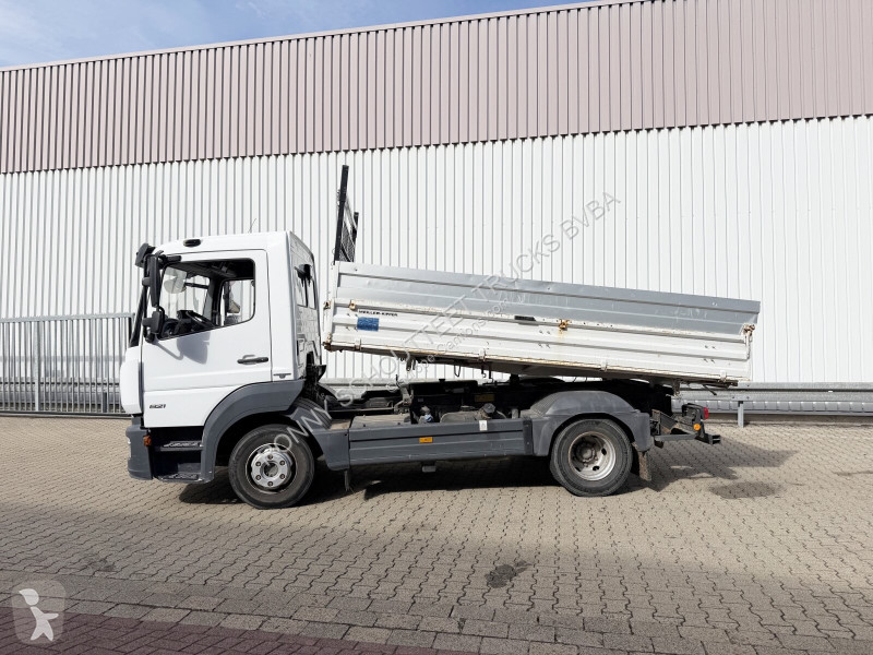 Camión Mercedes Atego 821 K 4x2 Atego 821 K...