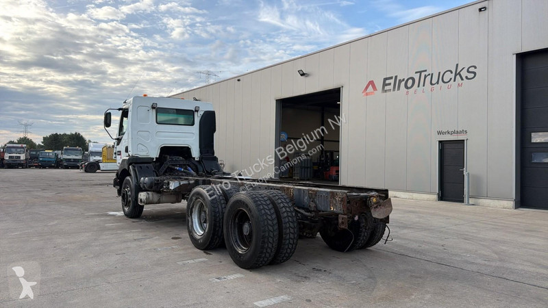 Camión Renault KERAX  (BOITE MANUELLE / LAMES /...