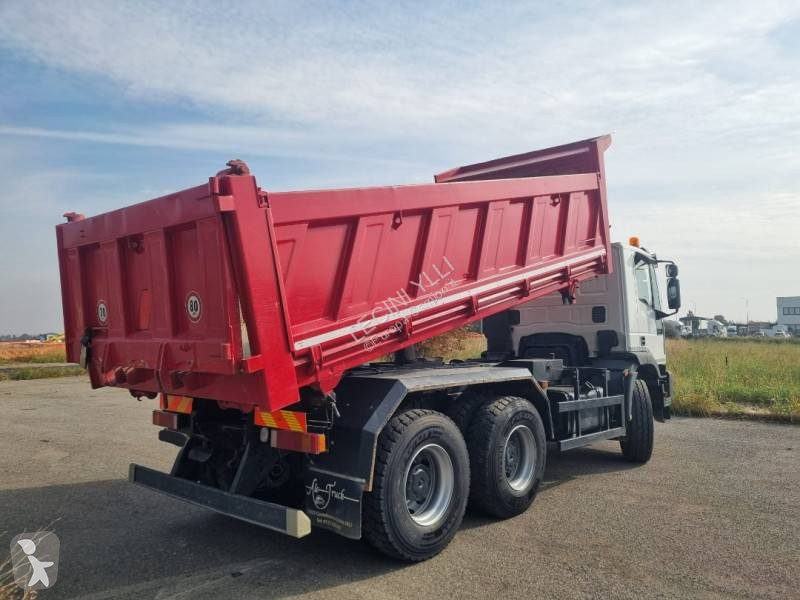 Iveco 380E37 truck