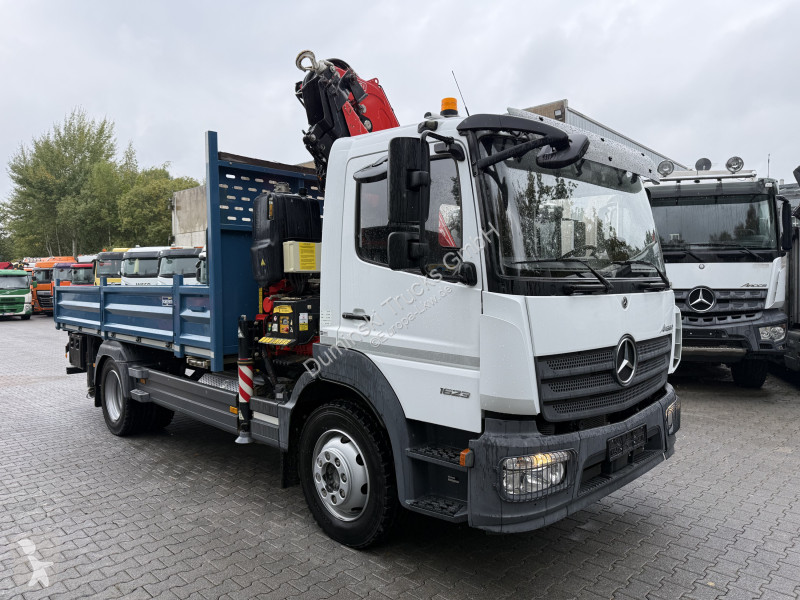 Camión Mercedes 1623 4X2 Kran Fassi F135