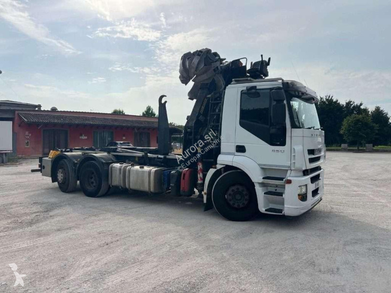 Camión Iveco STRALIS 450 SCARRABILE USATO CON GRU