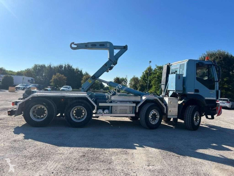 Camion Iveco TRAKKER 450 SCARRABILE