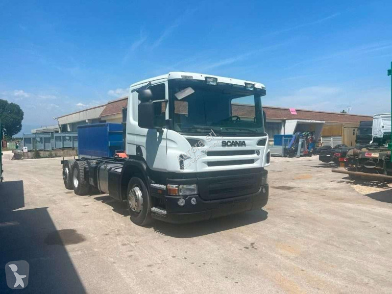 Camion Scania P380 A TELAIO