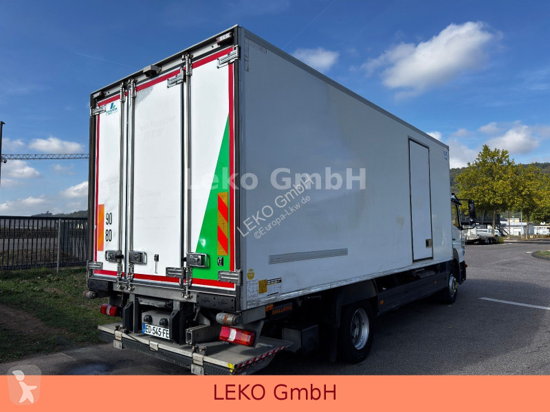 شاحنة Mercedes 1218 Mit Carrier Sp 1250Mt