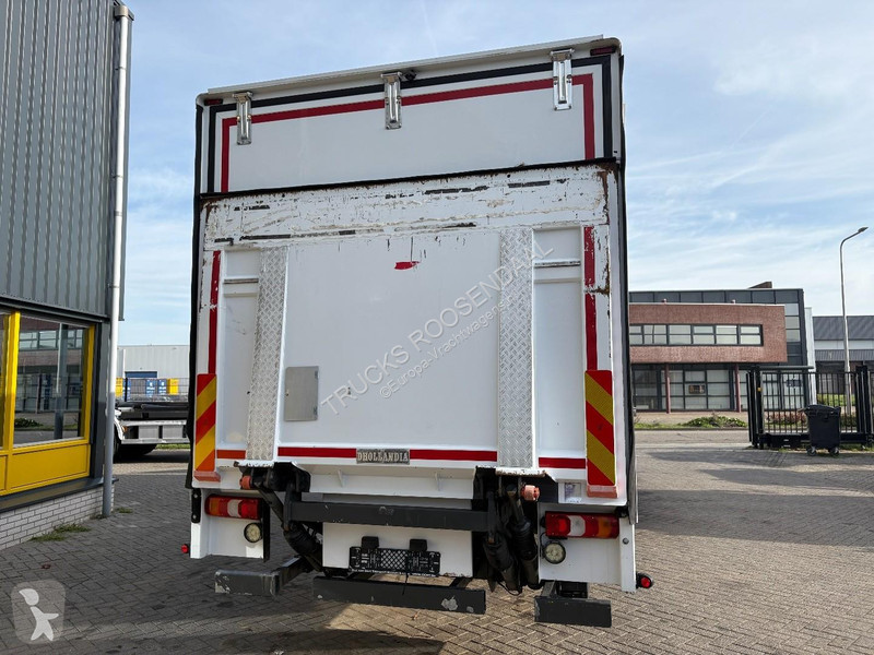 Vrachtwagen Mercedes 1623 + LOADLIFT 2000 KG +...