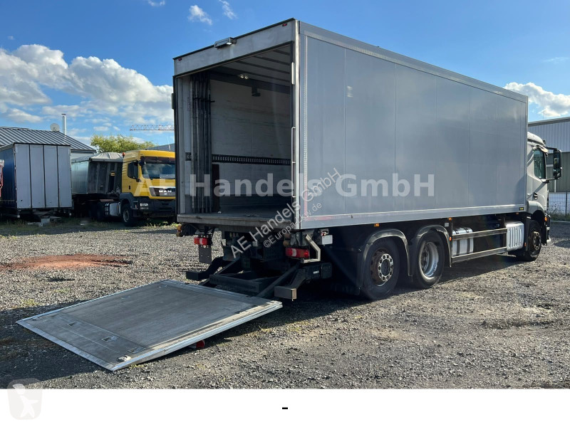 Teherautó Mercedes 2543 LL M CS...