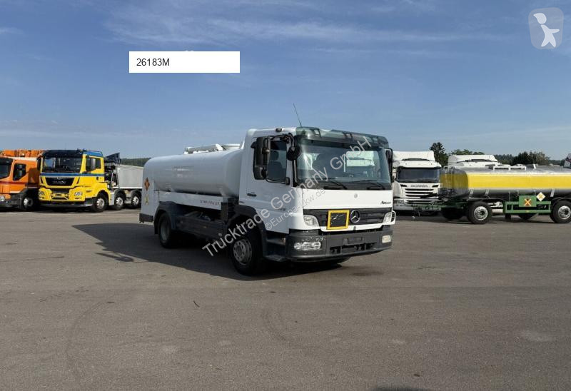 Camion Mercedes Wilheim Schwarzmüller 1529 8080 lt