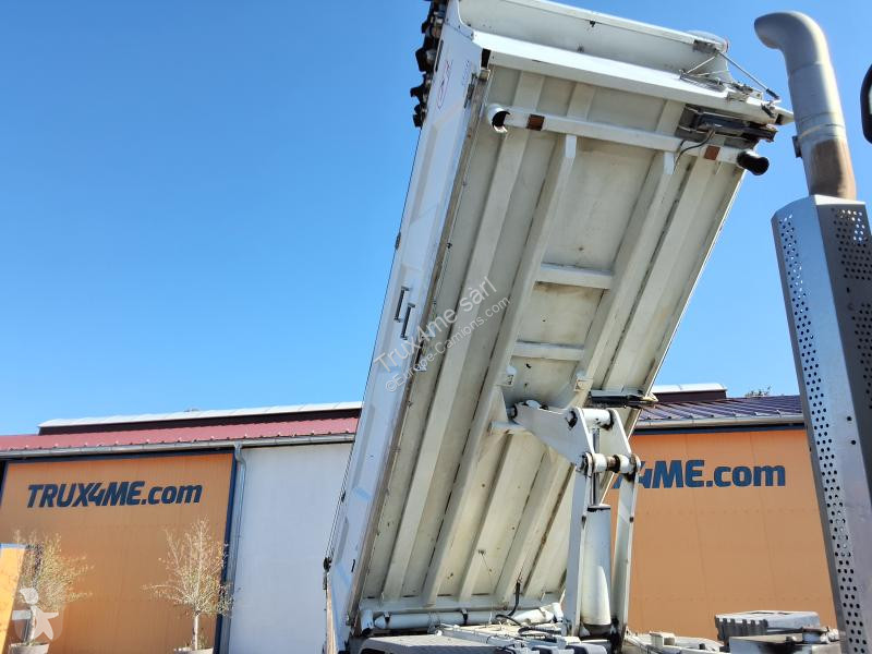 DAF 450 truck