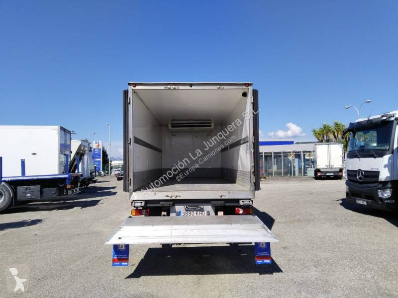 Kamion Iveco 120 E 25