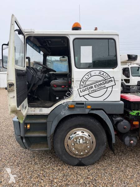 Renault 330 truck