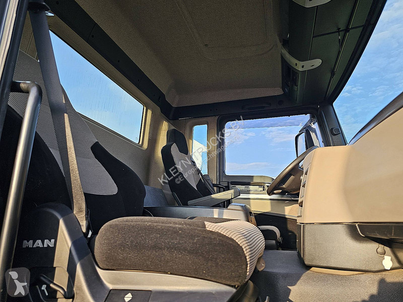 MAN 26.460  Meiller AK16NT truck