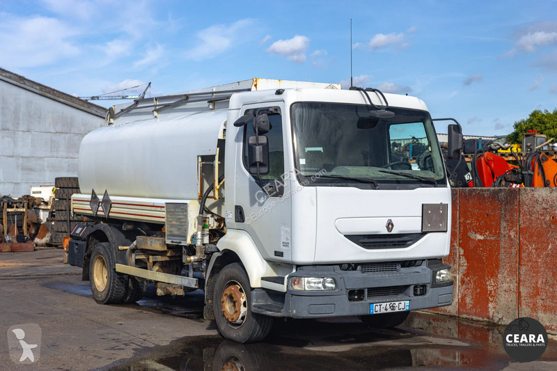 Renault 220 CARBURANT 11.000 Litres truck