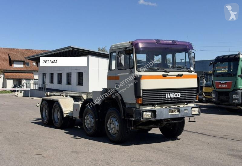 Iveco 300-30 AH truck
