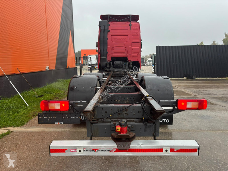 Kamion Volvo 650 6x4 CHASSIS L=8022 mm