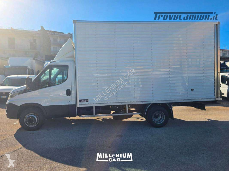 Iveco 60-15 FURGONE 4,90 (2018) truck