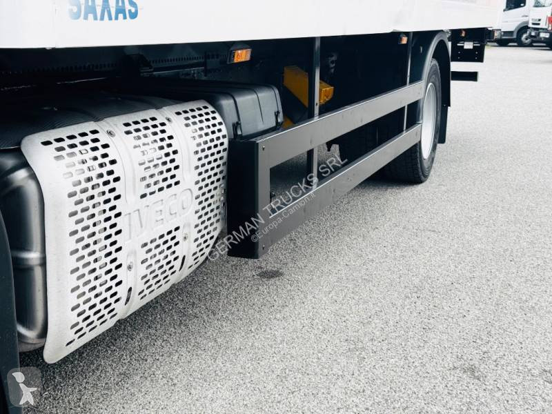 Iveco 120 E 25 truck