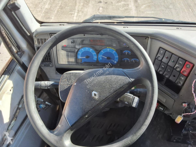 Renault 220 DCI truck