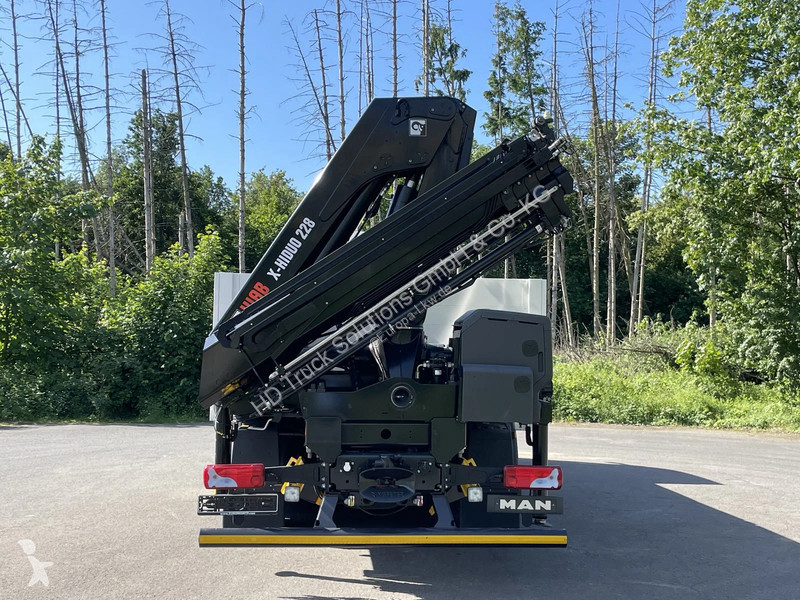 Lastbil MAN 26.520 MAN  26.520 6X2-4 LL CC Euro...