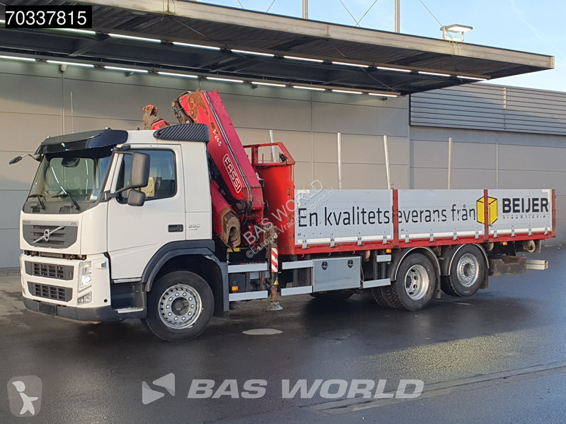 Lastbil Volvo 330 6X2 FASSI BF245A2.25 E...