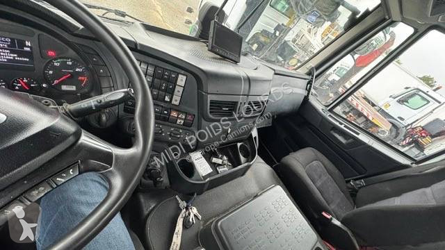 Превоз на строителна техника Iveco AD 320 S 42