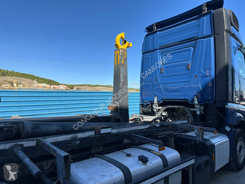 Mercedes  2553 L BDF truck