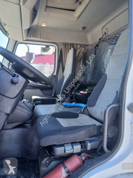 Renault 270.16 DXI truck
