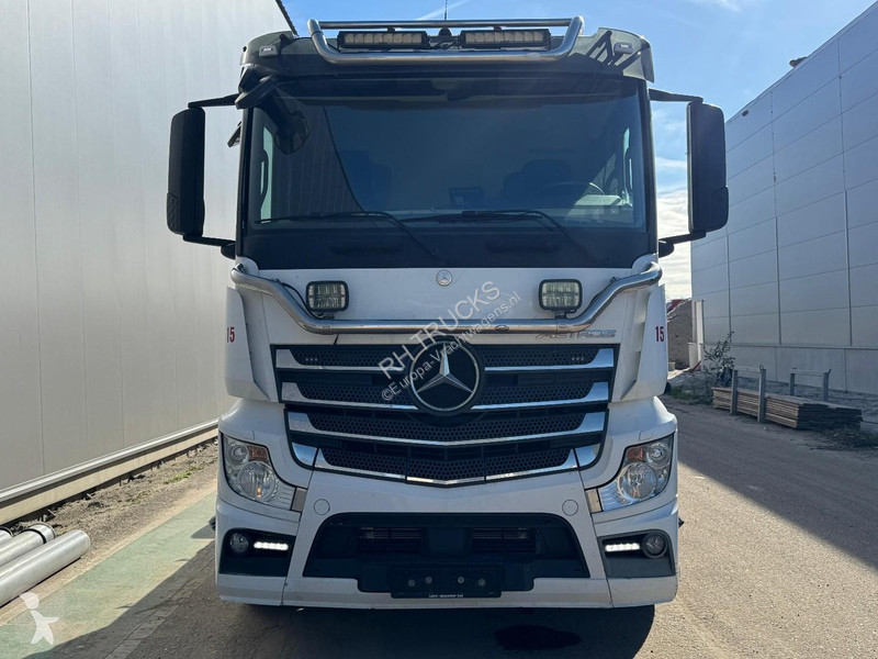 Mercedes 3553 8X2 EURO 6 + HYVA HOOKLIFT 2021...